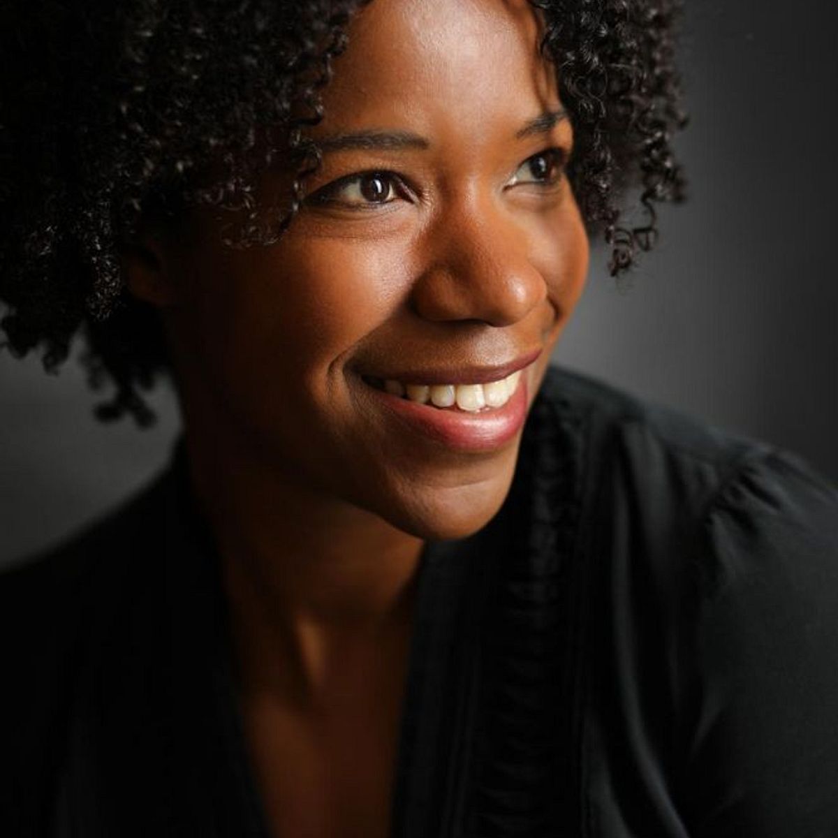 Megan Bingham-Walker headshot